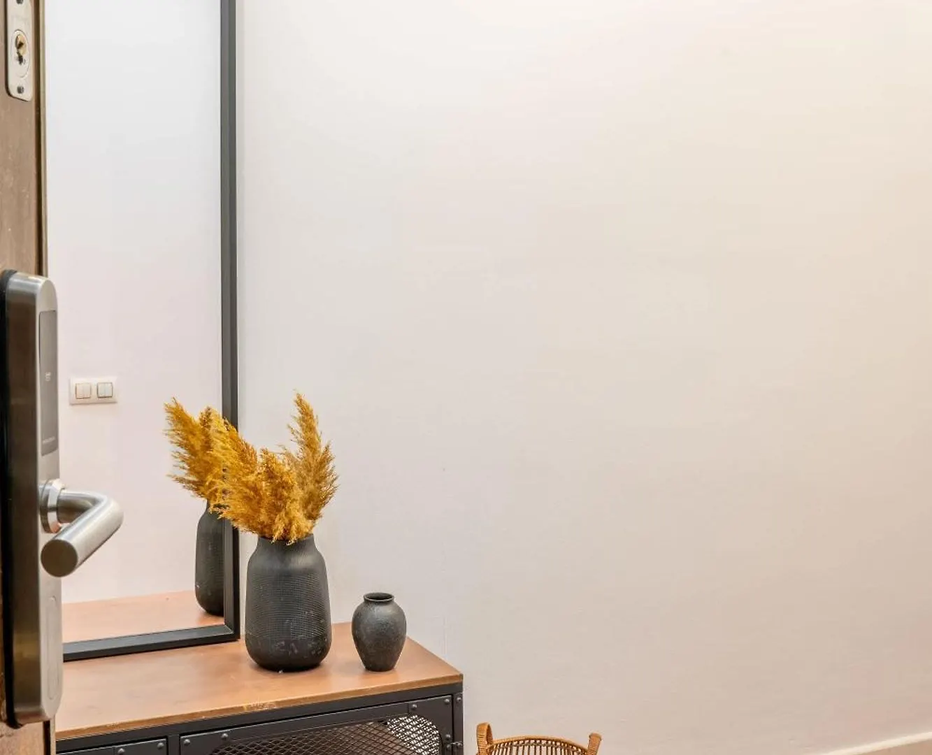 Next To Sagrada Familia 4-Bedroom Apartment 바르셀로나 스페인